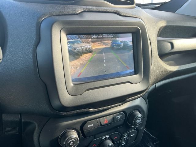 Used 2020 Jeep Renegade Latitude image 24