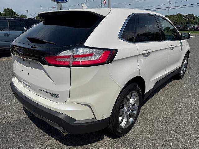 Certified 2019 Ford Edge Titanium w/ Equipment Group 301A AWD/4WD image 8