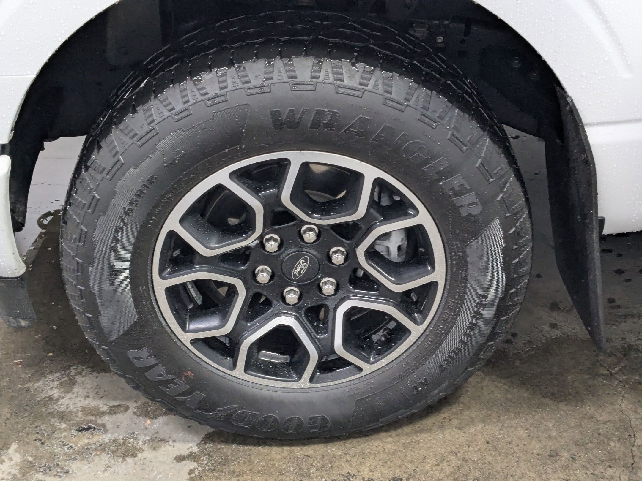 Certified 2023 Ford F150 XLT w/ Equipment Group 302A High image 16