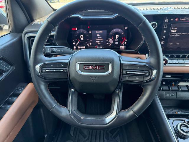 Used 2024 GMC Canyon AT4 w/ AT4 Premium Package AWD/4WD image 18