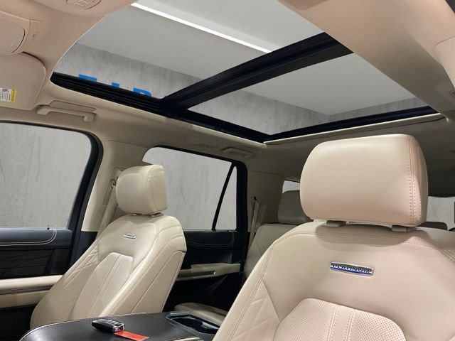 Certified 2024 Ford Expedition Max Platinum AWD/4WD image 3