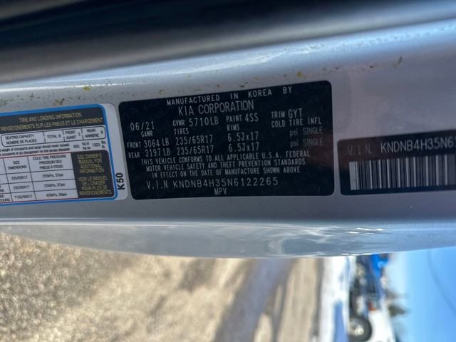 Used 2022 Kia Carnival LX image 31