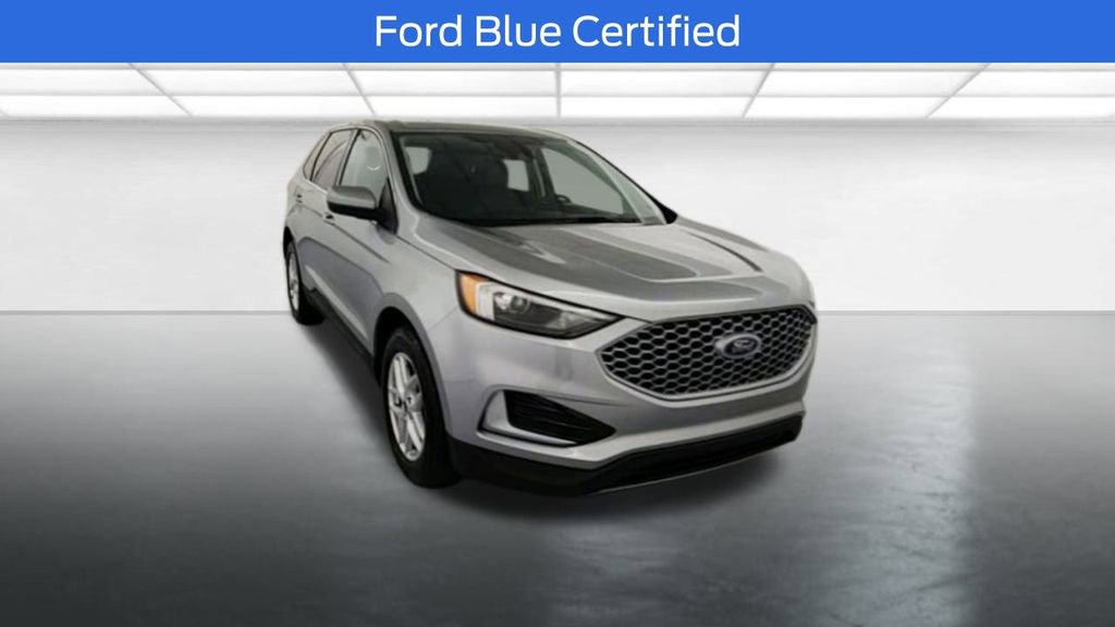 Certified 2023 Ford Edge SEL image 2