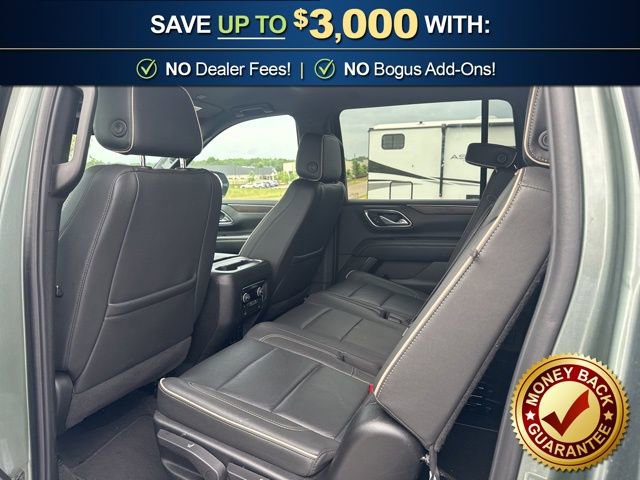 Used 2024 Chevrolet Suburban Premier RWD image 13