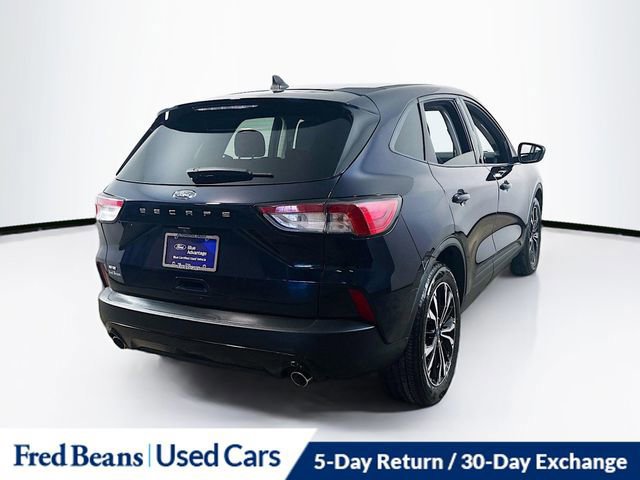 Certified 2021 Ford Escape SE w/ SE Sport Appearance Package image 5