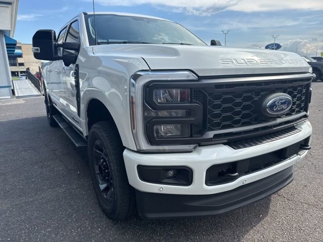 Certified 2024 Ford F250 Lariat w/ Lariat Ultimate Package AWD/4WD image 3