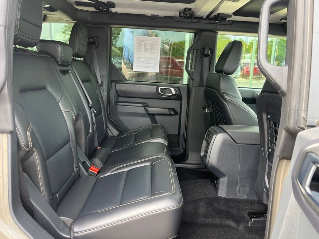 Certified 2025 Ford Bronco Badlands AWD/4WD image 20