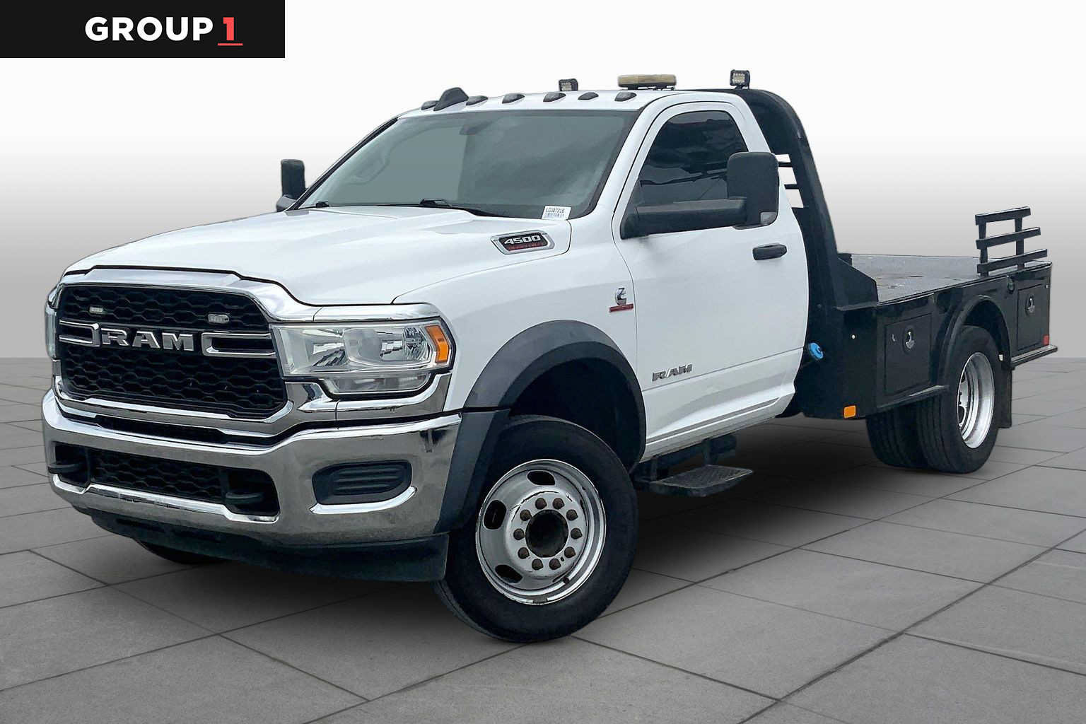 Used 2020 RAM 4500 Tradesman RWD image 1