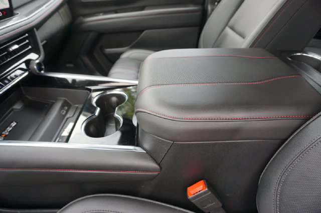 Used 2025 Chevrolet Tahoe RST w/ Comfort Package RWD image 33