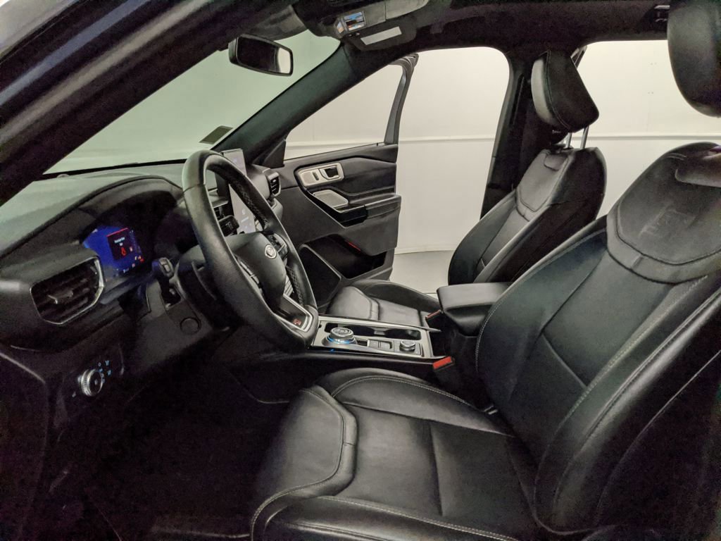 Certified 2021 Ford Explorer ST w/ Equipment Group 401A image 16