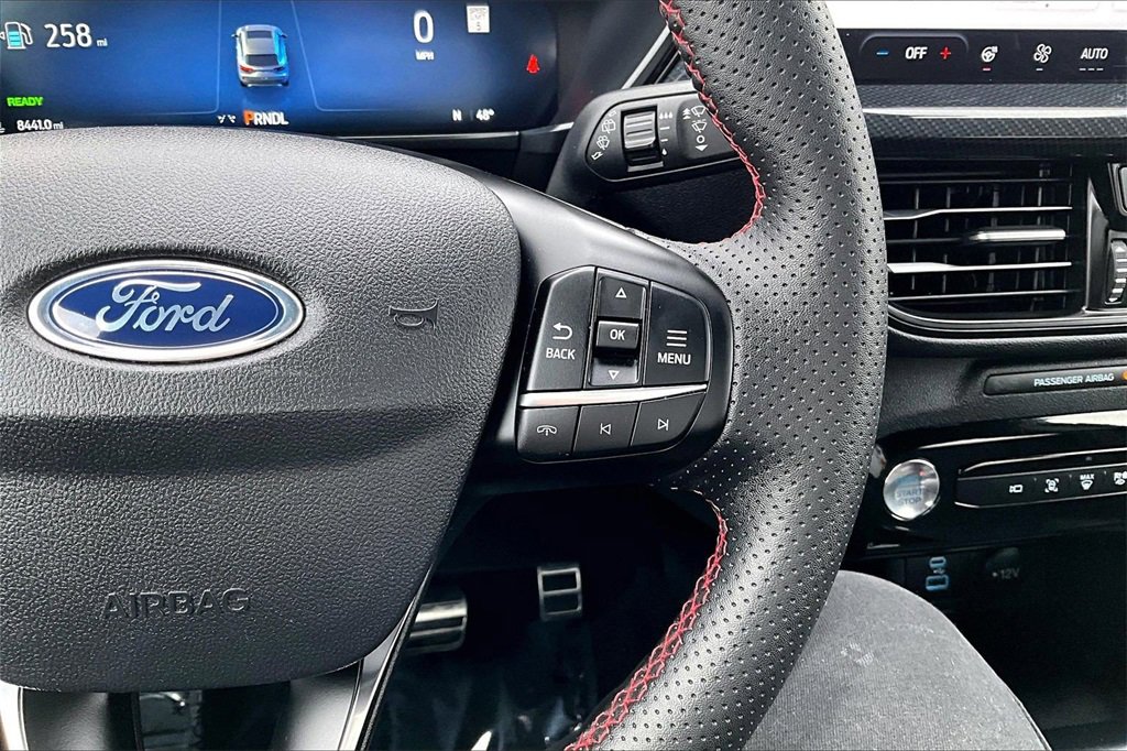 Certified 2023 Ford Escape ST-Line Select w/ Tech Pack #2 image 18