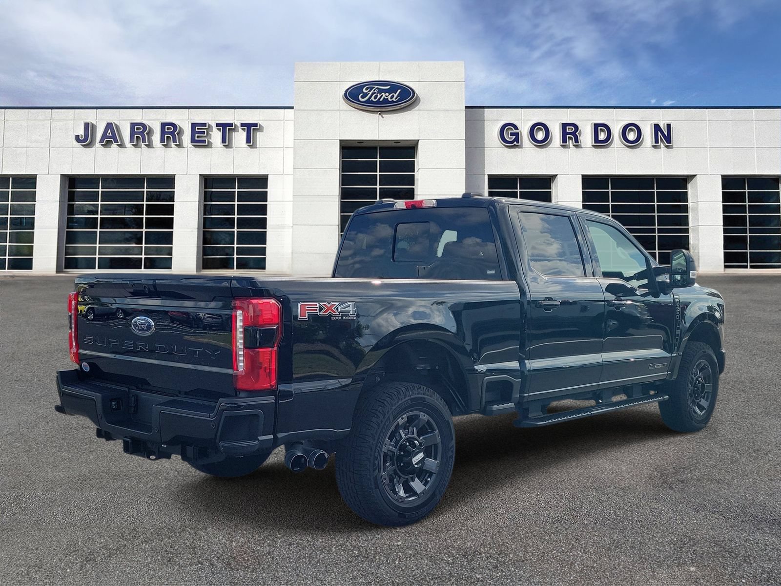 Certified 2024 Ford F250 Lariat w/ Sport Appearance Package AWD/4WD image 4