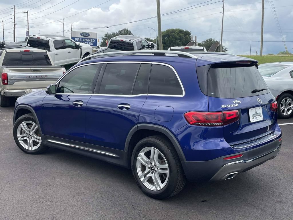 Used 2020 Mercedes-Benz GLB 250 4MATIC w/ Premium Package image 5
