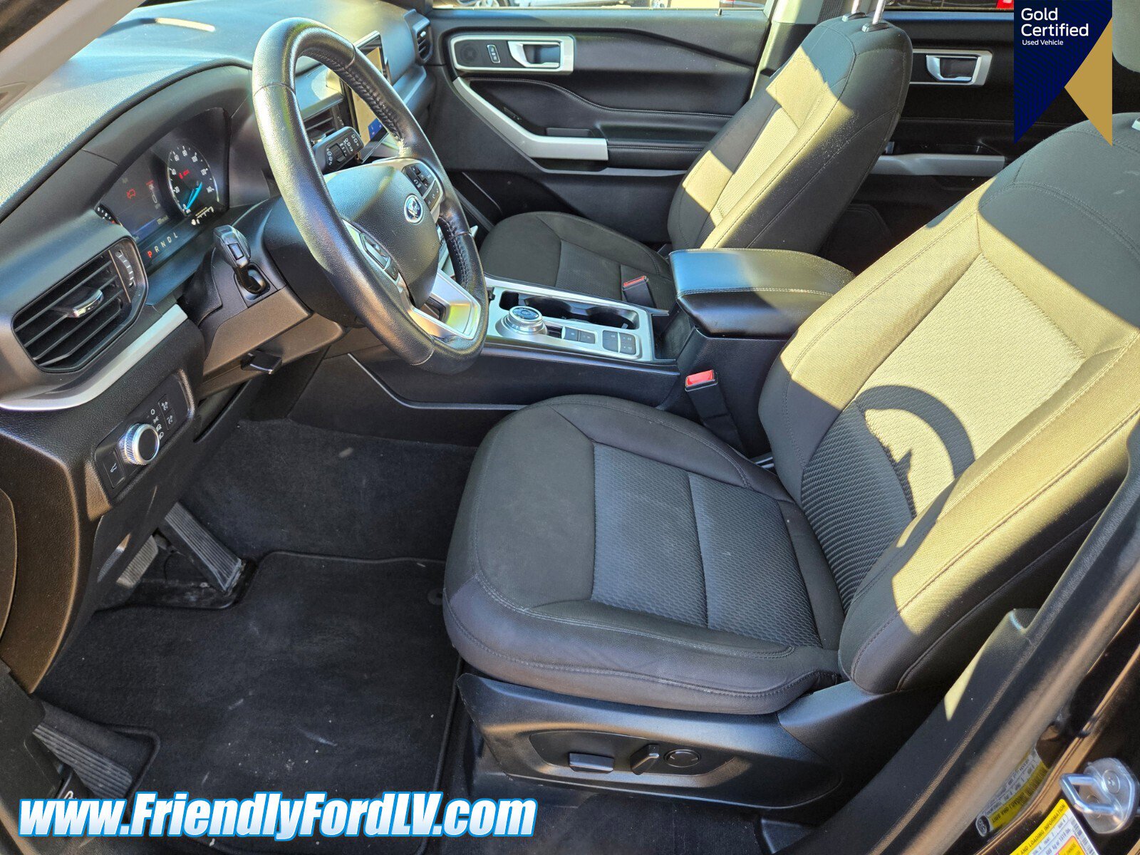 Certified 2022 Ford Explorer XLT image 9