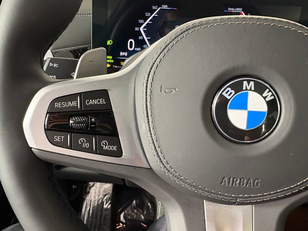 Used 2026 BMW X5 xDrive40i w/ M Sport Package image 33