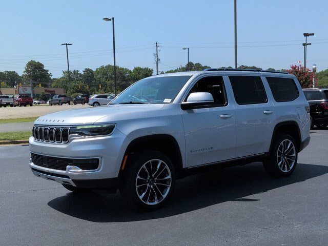 Used 2022 Jeep Wagoneer Series III w/ Premium Group I AWD/4WD image 8