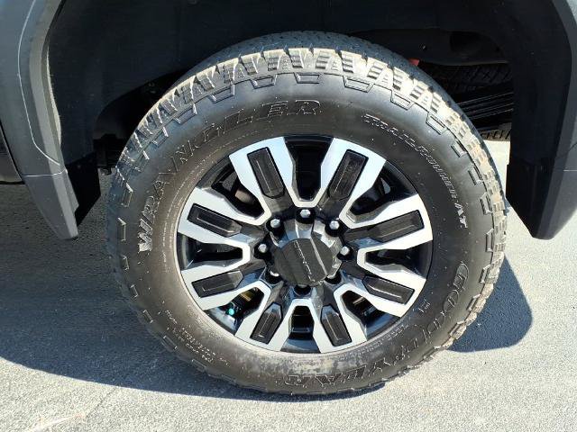 Used 2025 GMC Sierra 2500 Denali Ultimate AWD/4WD image 7