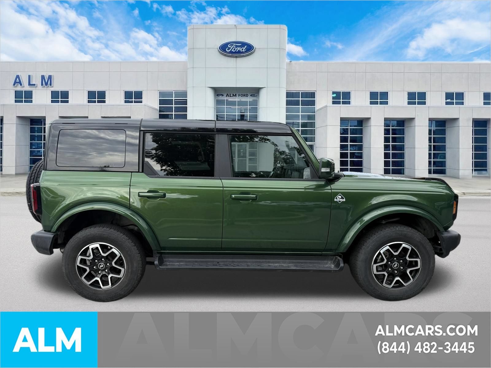 Certified 2025 Ford Bronco Outer Banks AWD/4WD image 5