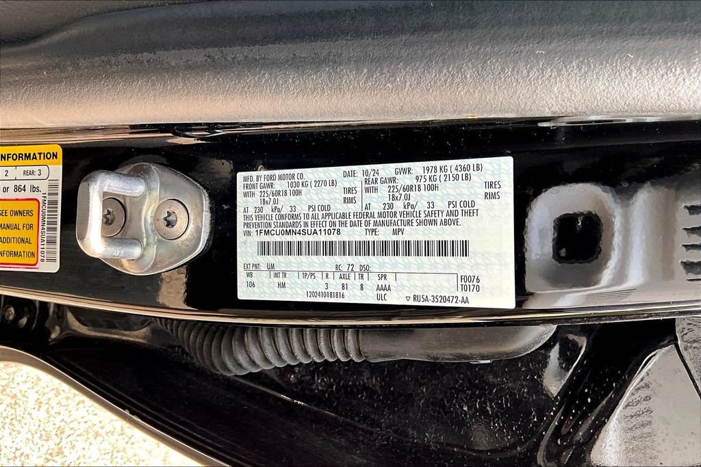 Certified 2025 Ford Escape ST-Line FWD image 21