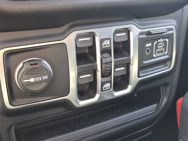 Used 2020 Jeep Gladiator Sport w/ Quick Order Package 24S AWD/4WD image 23