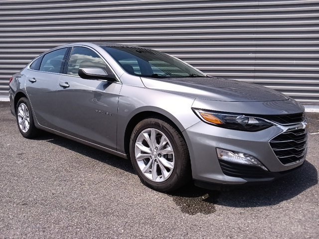 Used 2024 Chevrolet Malibu LT FWD image 1