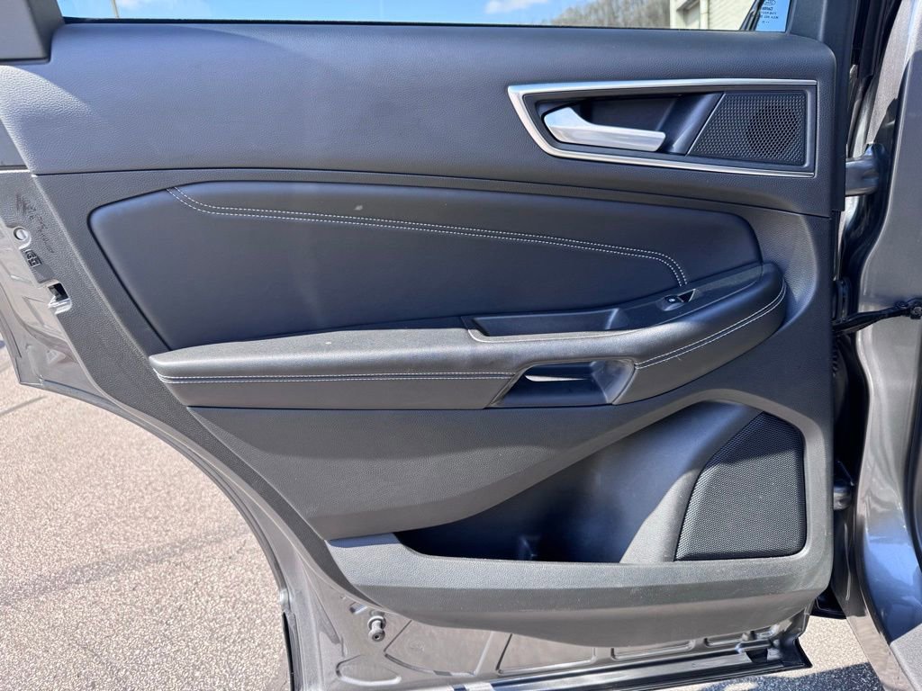 Certified 2023 Ford Edge Titanium AWD/4WD image 26