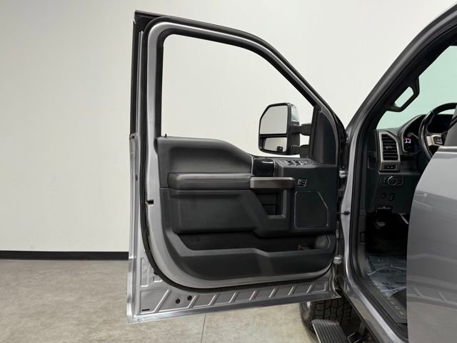 Certified 2022 Ford F350 Platinum w/ FX4 Off-Road Package image 14