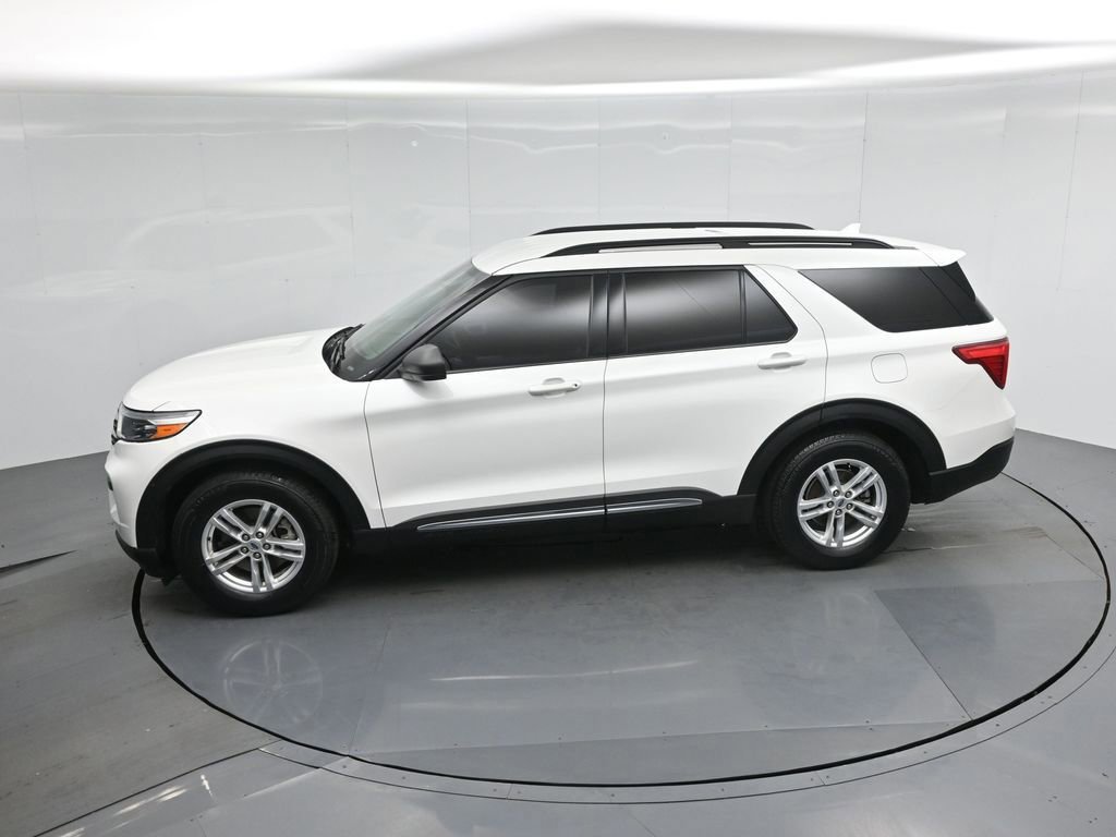 Certified 2023 Ford Explorer XLT image 23