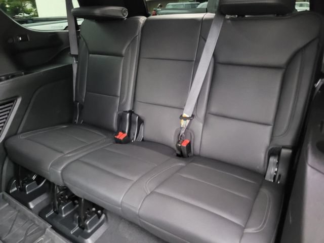 Used 2023 Chevrolet Tahoe Z71 w/ Luxury Package AWD/4WD image 27
