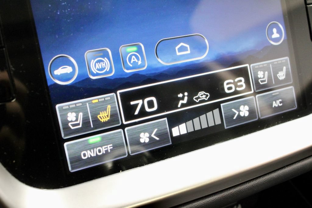 Used 2023 Subaru Outback Touring AWD/4WD image 34