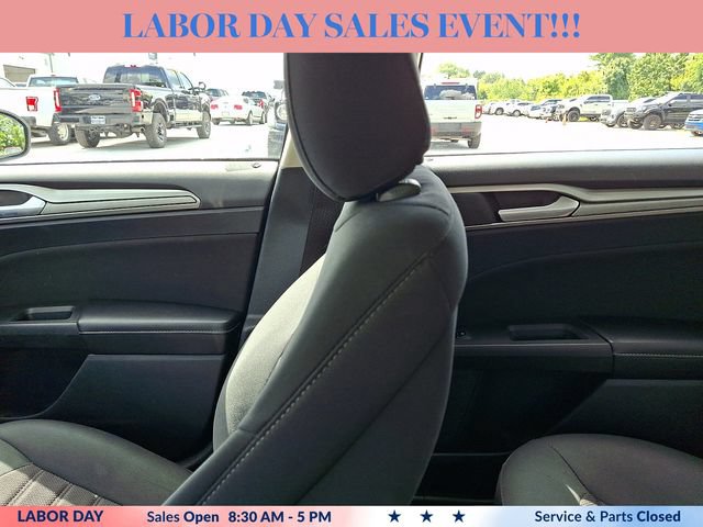 Certified 2020 Ford Fusion SE FWD image 17
