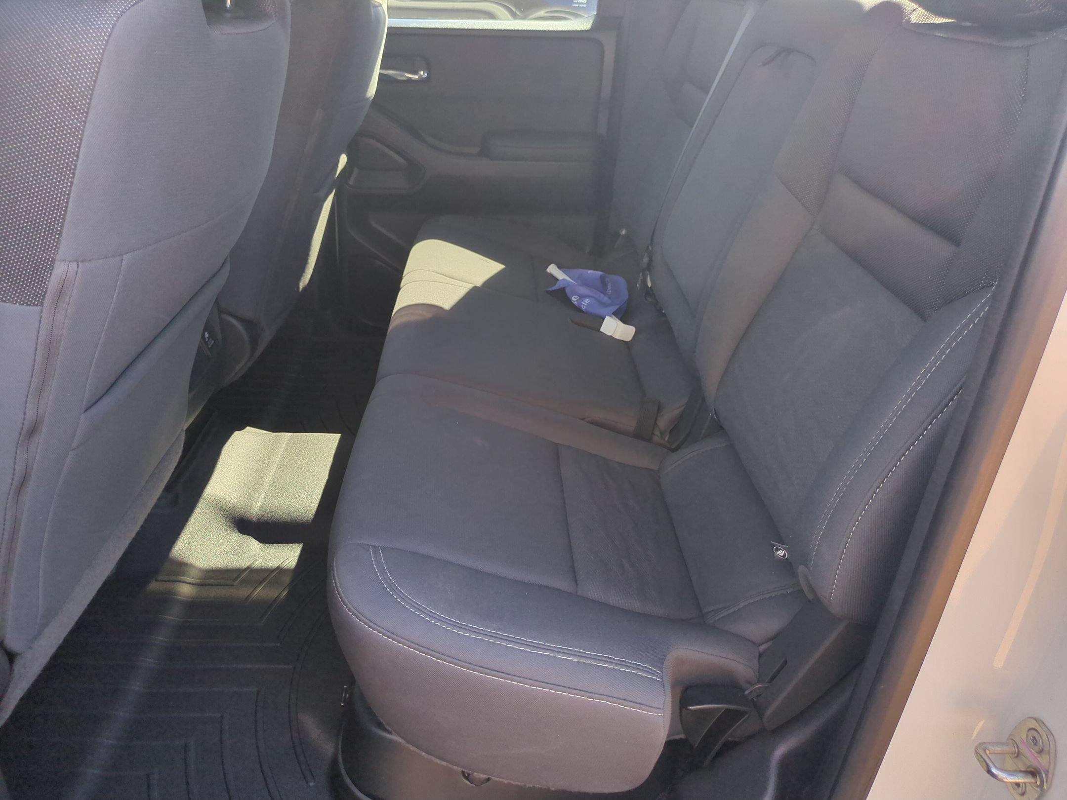 Used 2022 Nissan Frontier SV AWD/4WD image 26