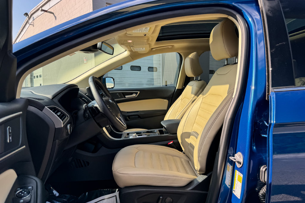 Certified 2023 Ford Edge SEL w/ Convenience Package AWD/4WD image 21