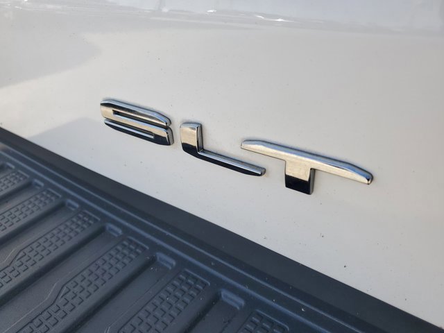 Used 2020 GMC Sierra 1500 SLT w/ SLT Premium Package image 13