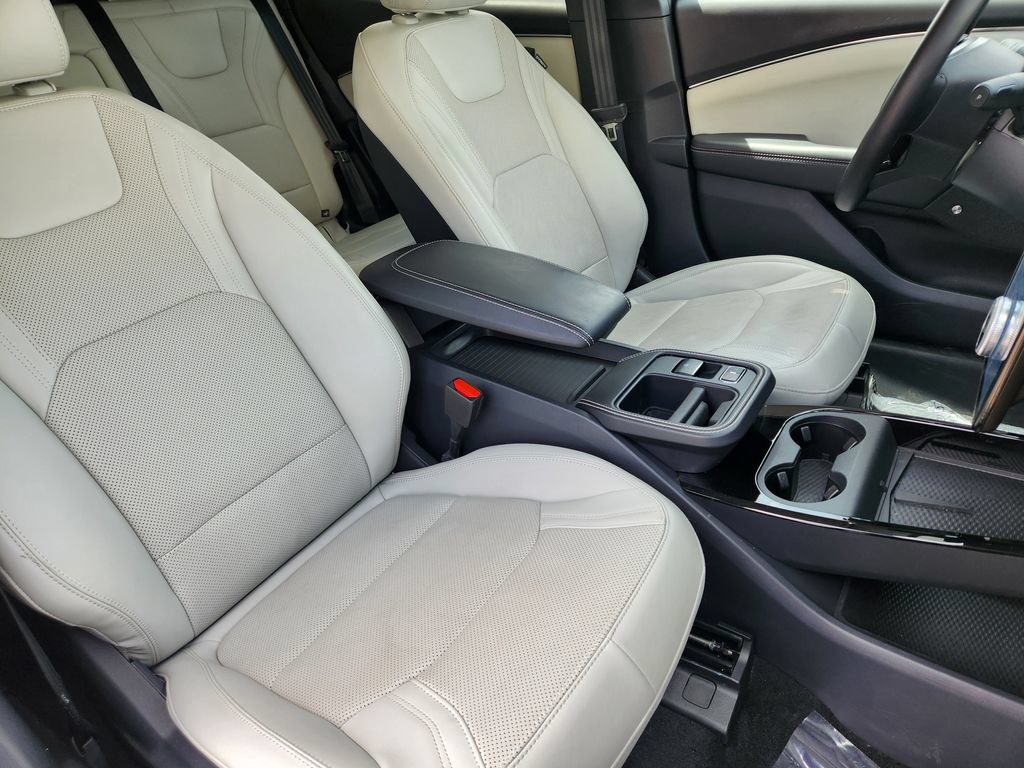 Certified 2025 Ford Mustang Mach-E Premium AWD/4WD image 18