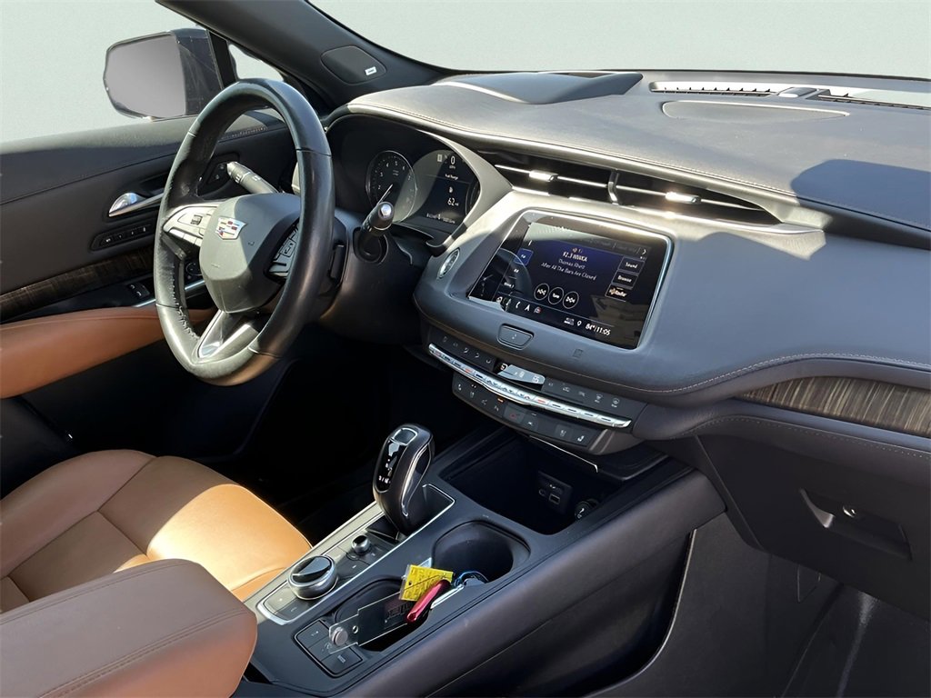 Used 2019 Cadillac XT4 Sport image 16