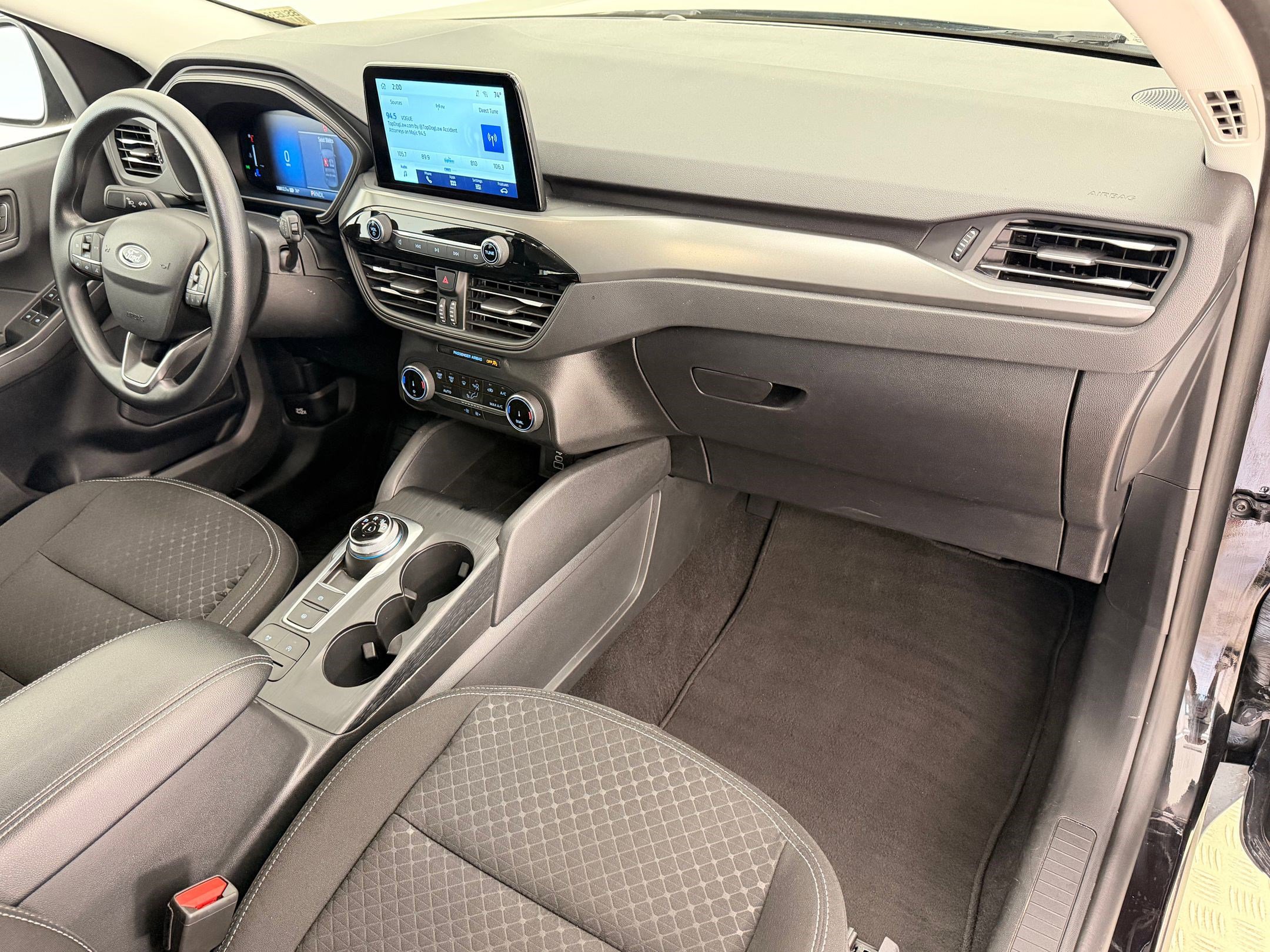 Certified 2025 Ford Escape Active image 30