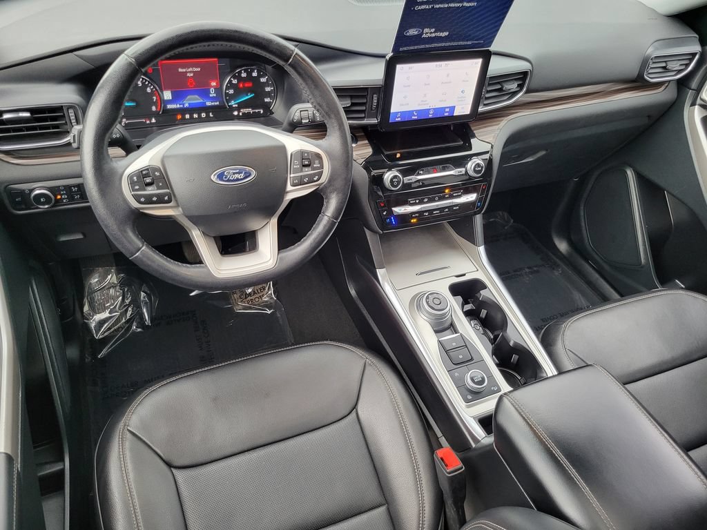 Certified 2024 Ford Explorer Limited w/ Equipment Group 301A AWD/4WD image 27