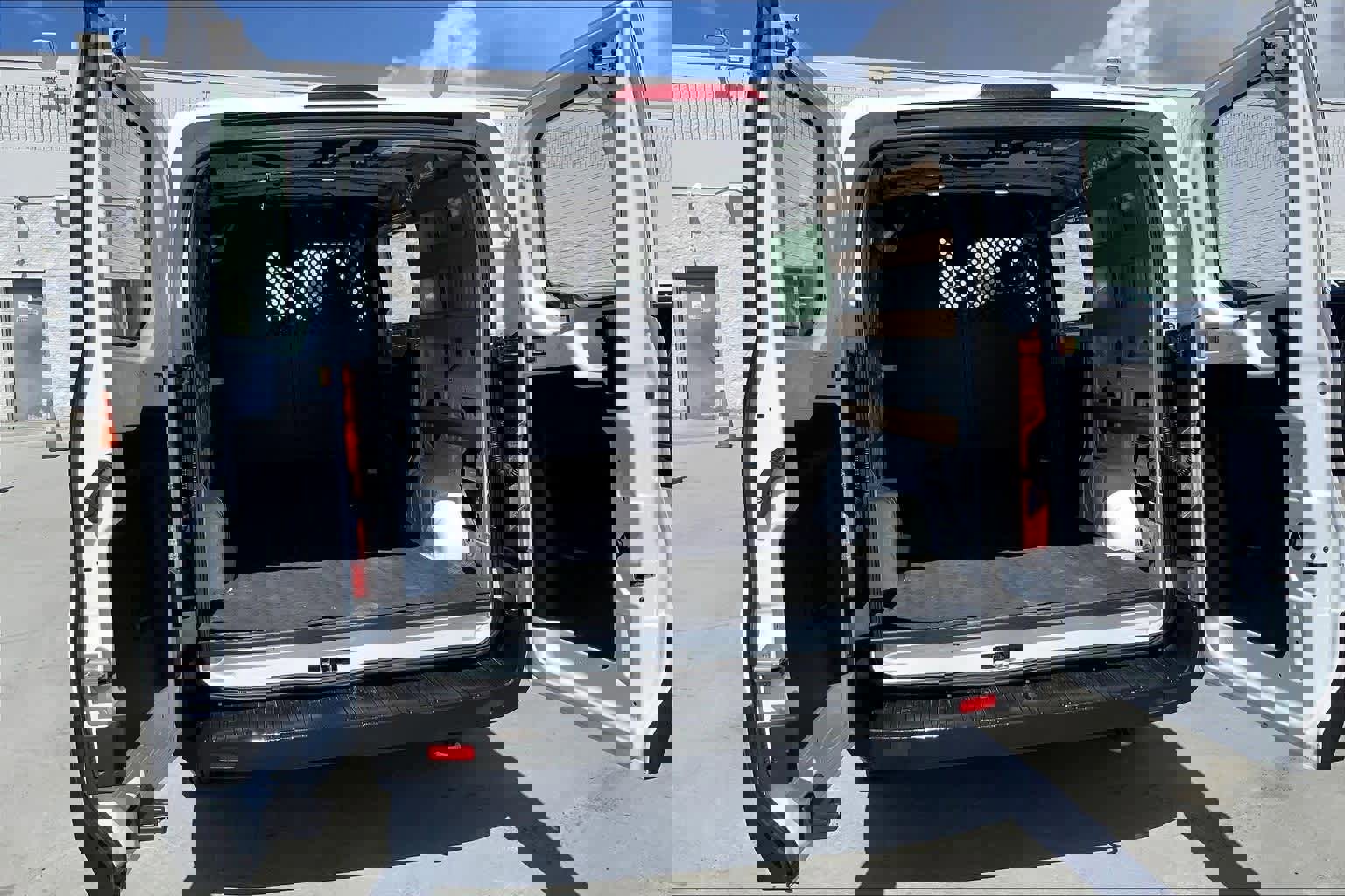 Certified 2023 Ford Transit 250 Low Roof w/ Exterior Upgrade Package image 20