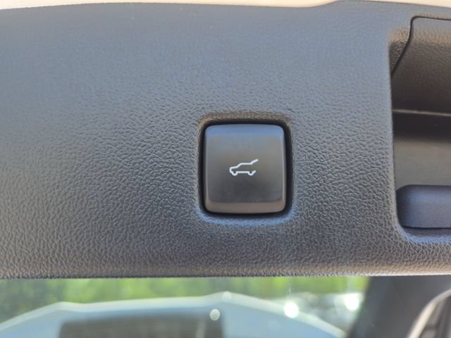 Certified 2023 Ford Escape ST-Line Select w/ Tech Pack #1 AWD/4WD image 9