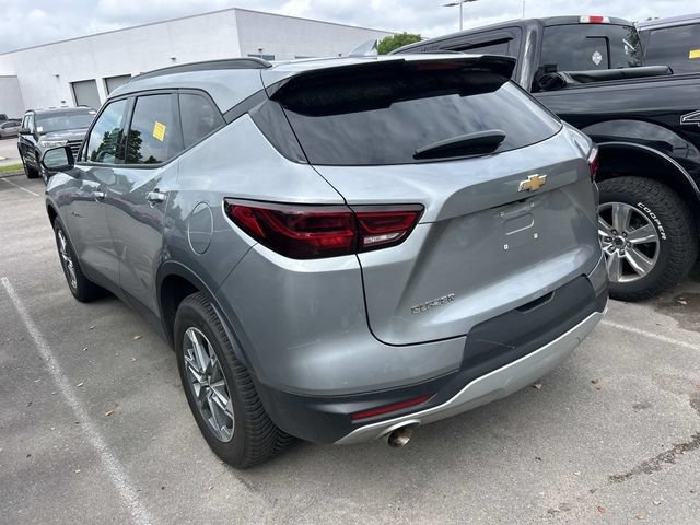 Used 2023 Chevrolet Blazer LT w/ Convenience Package FWD image 6
