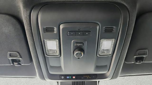 Used 2024 Chevrolet Tahoe LT RWD image 15
