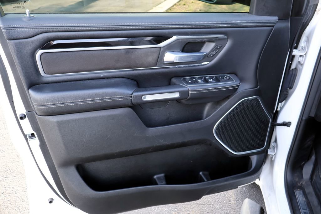 Used 2020 RAM 1500 Laramie AWD/4WD image 31
