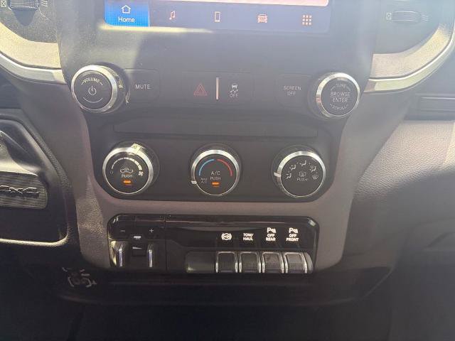 Used 2024 RAM 2500 Big Horn AWD/4WD image 22