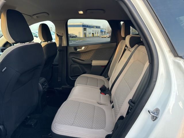 Certified 2020 Ford Escape SE image 6