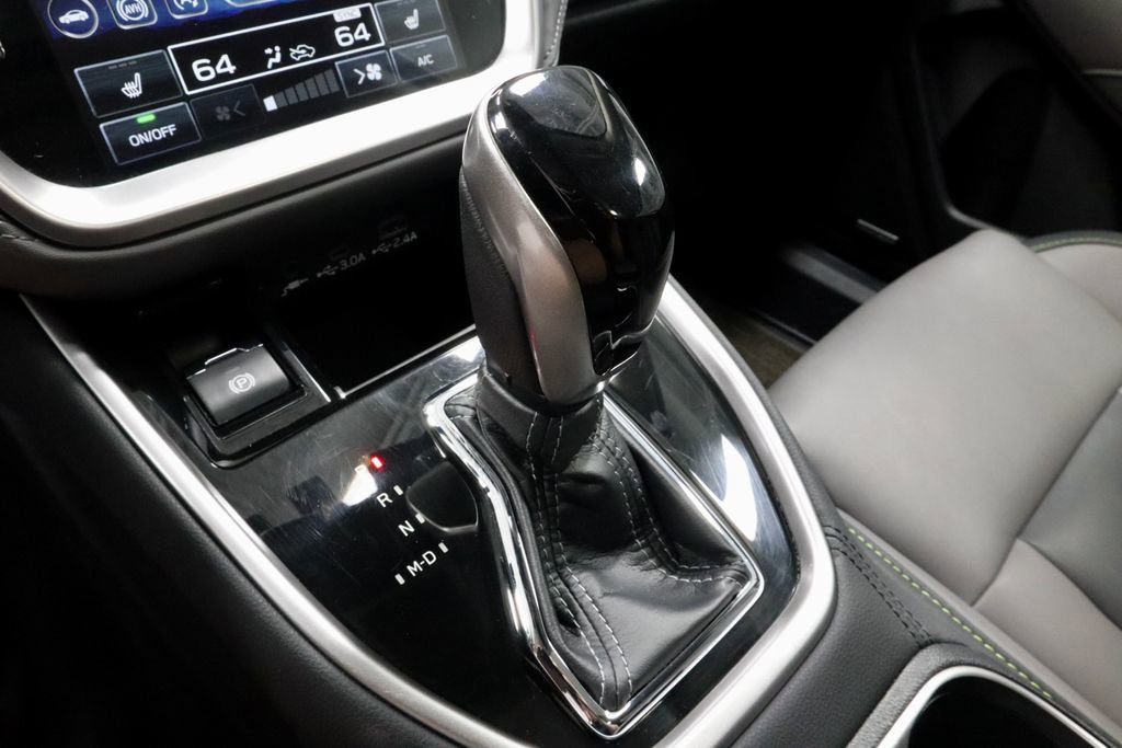 Used 2025 Subaru Outback Onyx Edition image 32