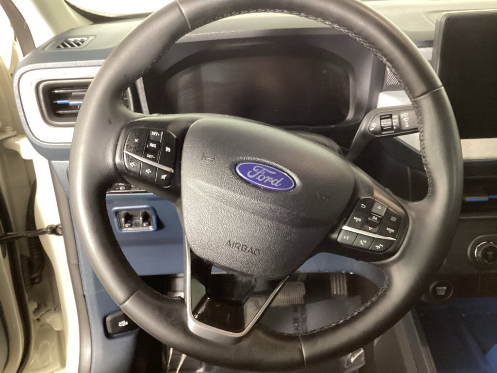 Certified 2025 Ford Maverick XLT w/ XLT Luxury Package AWD/4WD image 16