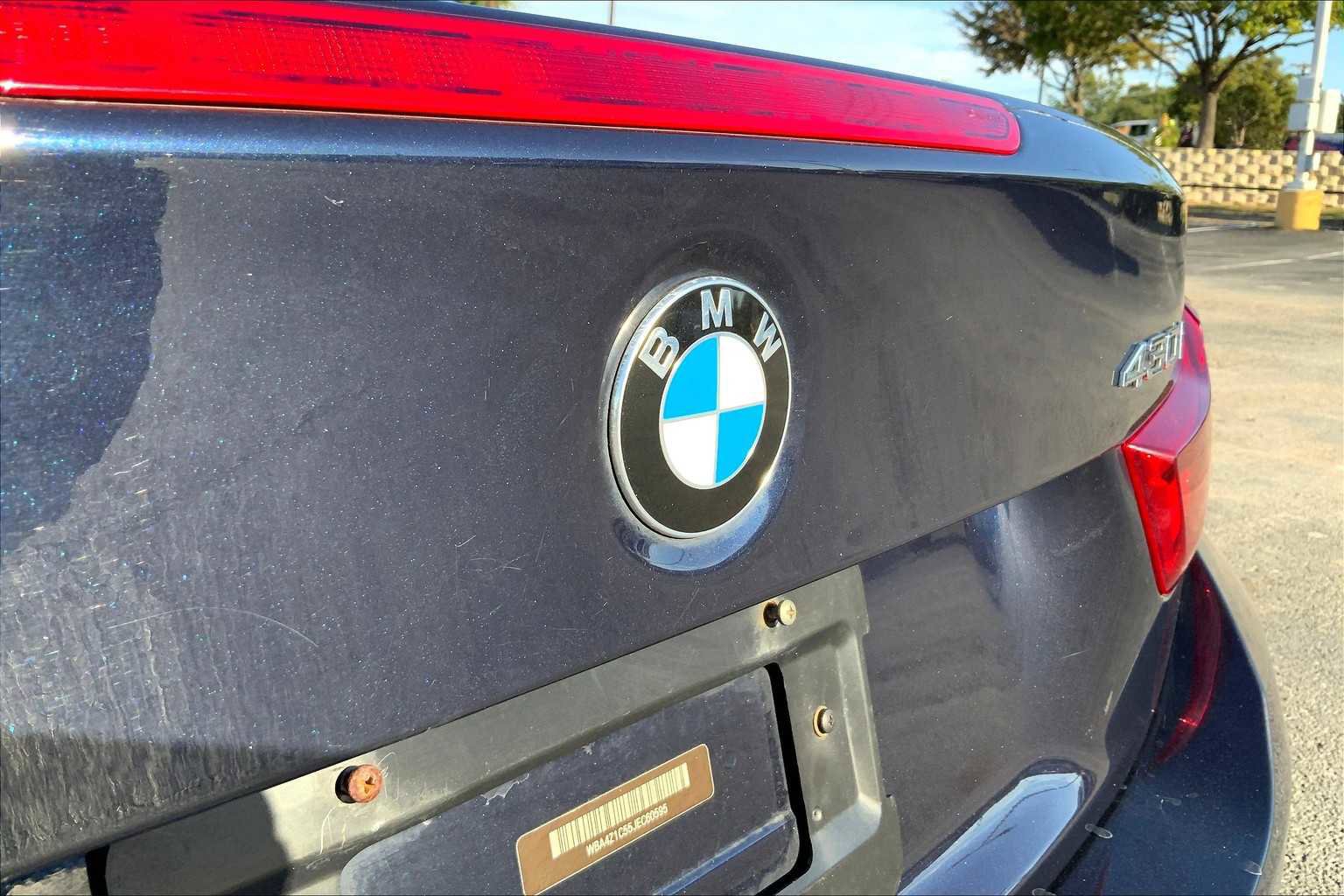 Used 2018 BMW 430i Convertible image 10