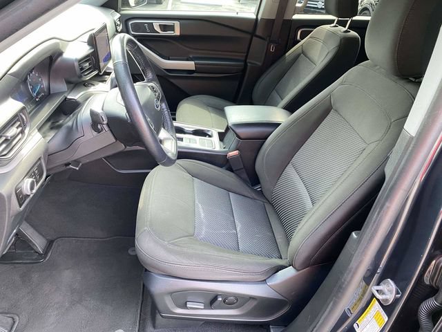 Certified 2023 Ford Explorer XLT RWD image 11