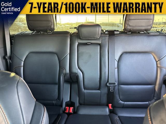 Certified 2024 Ford Bronco Badlands image 16